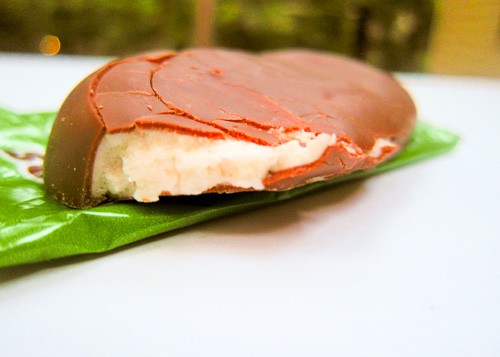 9 Icelandic chocolate bars to try (or avoid)!