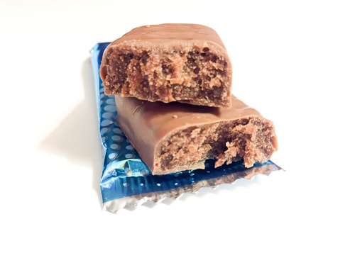 9 Icelandic chocolate bars to try (or avoid)!