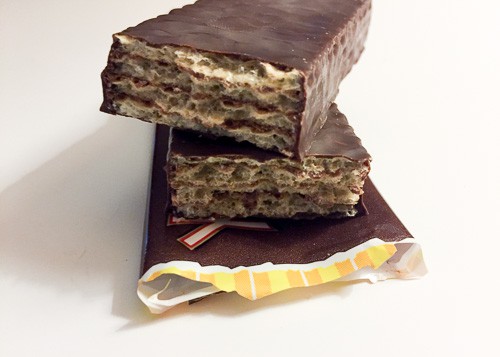 9 Icelandic chocolate bars to try (or avoid)!