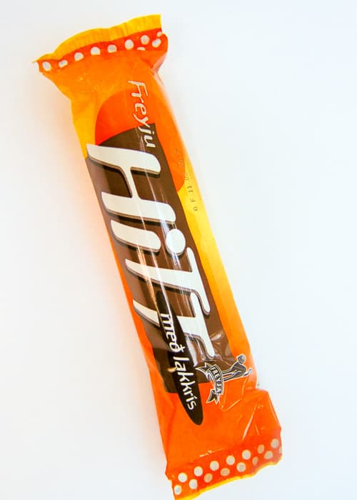 9 Icelandic chocolate bars to try (or avoid)!