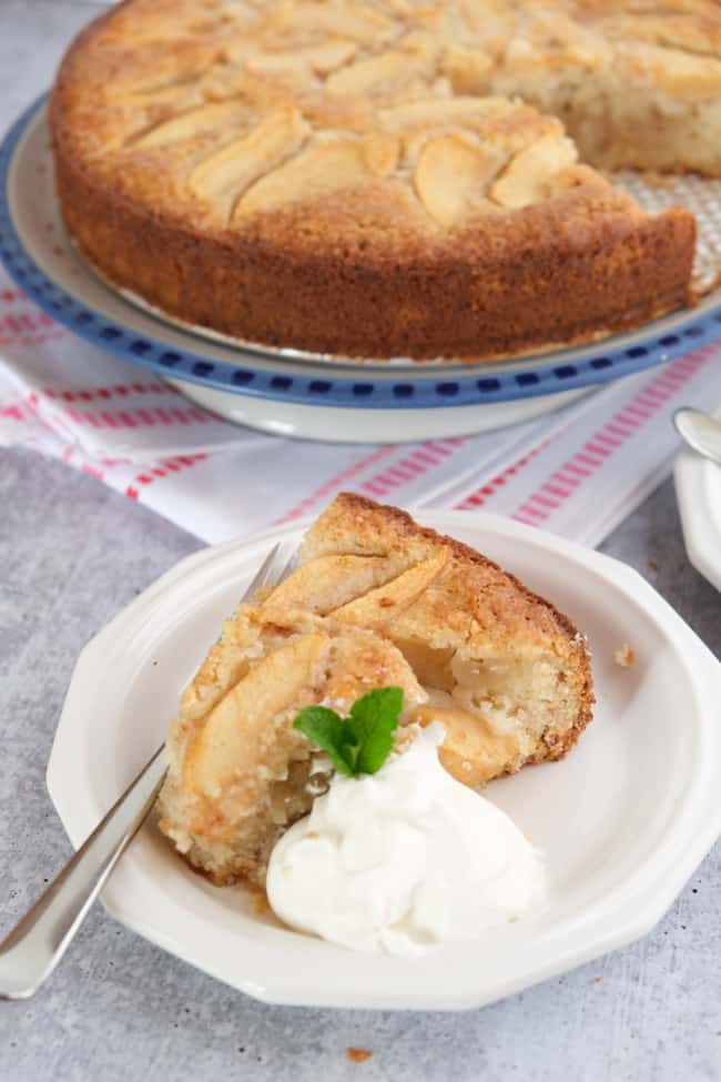 German apple custard cake